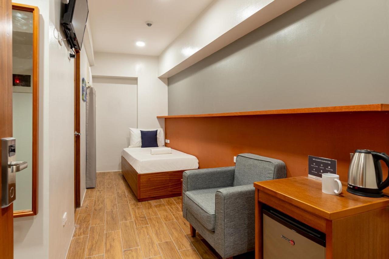 Ihotel Uptown Bgc Taguig Εξωτερικό φωτογραφία
