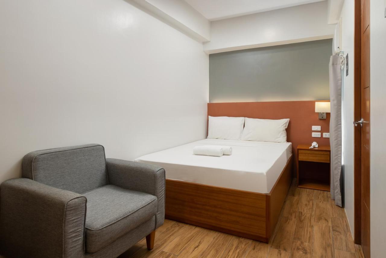 Ihotel Uptown Bgc Taguig Εξωτερικό φωτογραφία